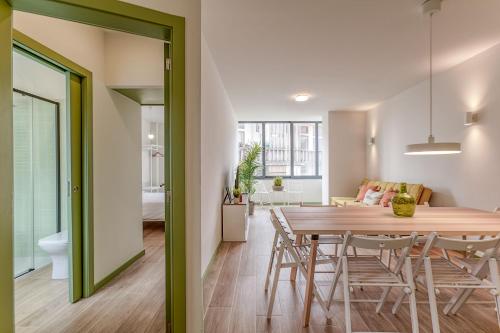 Travel and Live Apartments 5