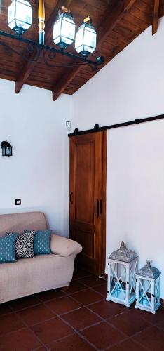 La casa de Conchita - Tap to explore photos