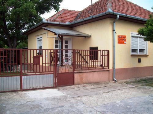  Szivárvány Apartman in Gyula