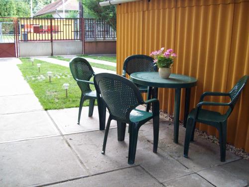 บริการและสิ่งอำนวยความสะดวก, Szivarvany Apartman in กียูลา