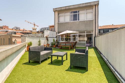 Travel & Live Aliados Apartment 2
