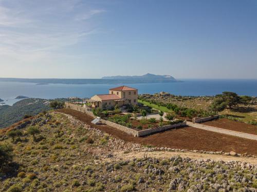 Aquila Villa, Dhrápanos