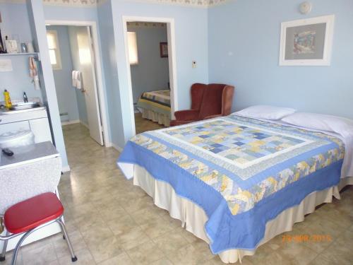 The Victorian Motel & RV Park
