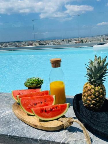 New 2BD aprt with Shared Rooftop Pool D3, Athens