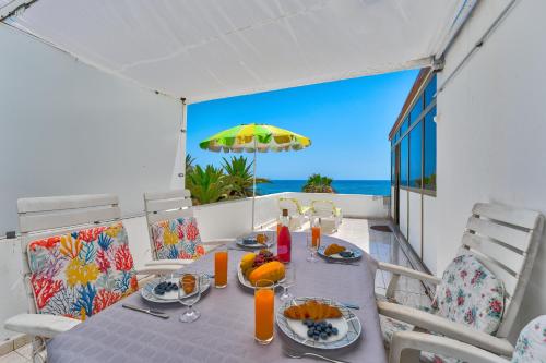Front Ocean AirCon Los Cristianos Unique apartment 1
