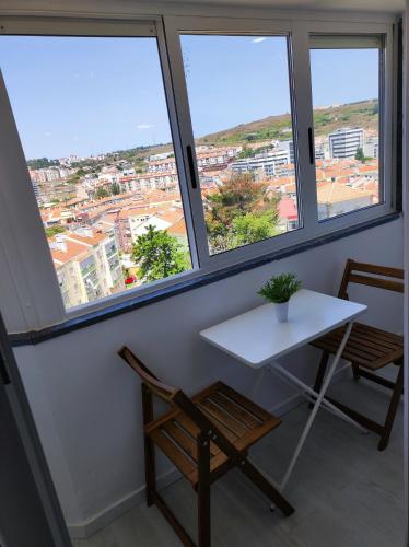 Vista Panorâmica Amadora — other in 60 Rua 1º de Dezembro, Amadora Portugal, 2700-672