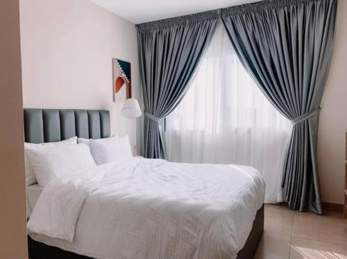 Sky Suites II