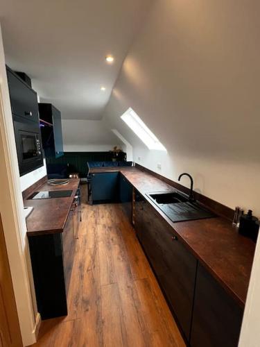 кухня, Roslin Templar loft in Рослін