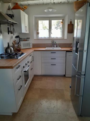 Konyha, Le Mazet de l'Acacia in Beaumes De Venise