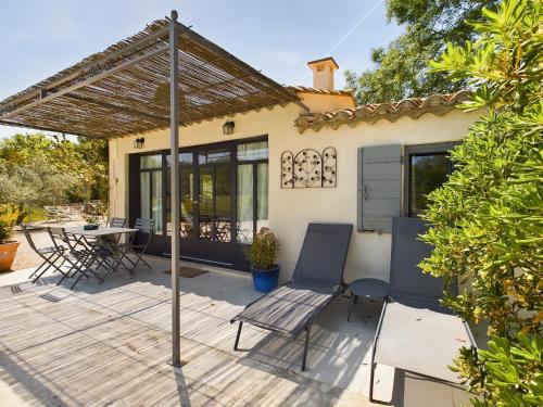 Double Room with Pool View