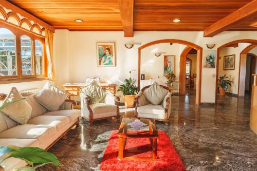 Lobby, Pousada Recanto Almeida in Campos Do Jordao