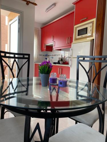 Seaside apartment with balcony - Las Galletas