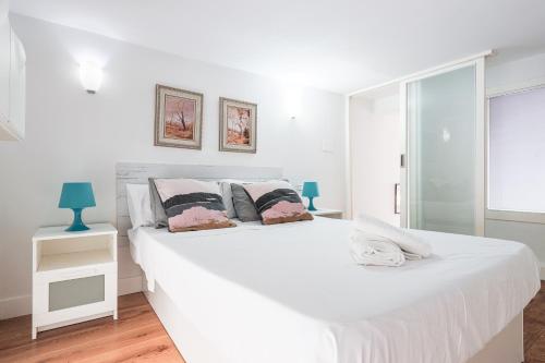 Two-Bedroom Apartment image 4