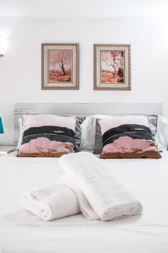 Two-Bedroom Apartment image 3