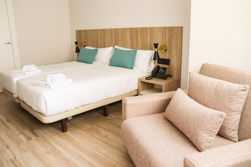 Two-Bedroom Apartment image 6