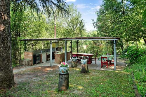  Casafiò Grotta, 14050 Cassinasco