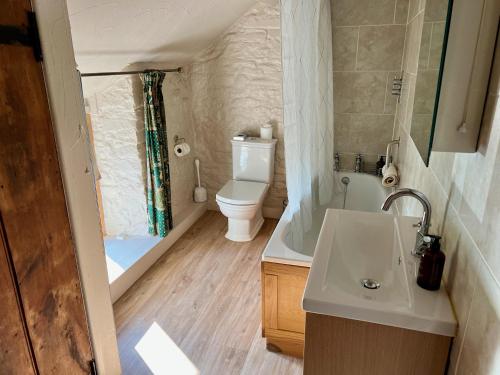 Baddegai Holiday Cottage - image 12