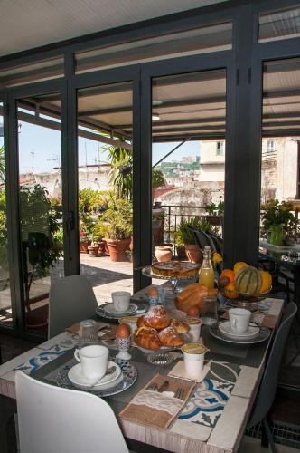 La Terrazza ai Miracoli – Naples, CO