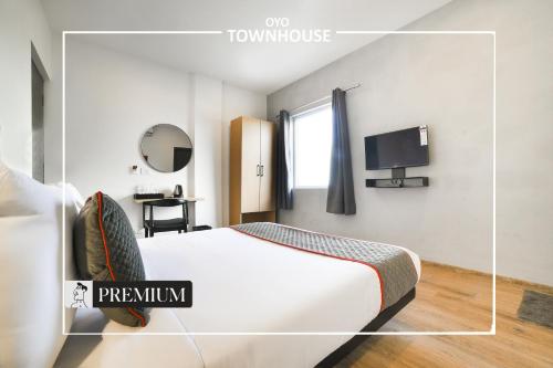 OYO Townhouse Boutique Hotel 242 Sarjapur Road