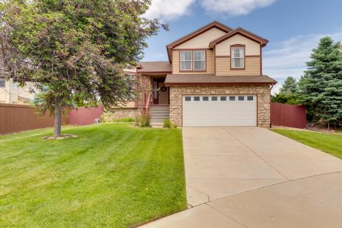 Spacious Aurora Home 20 Mi to Downtown Denver!