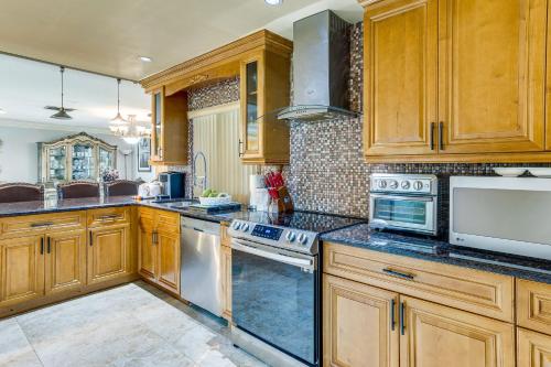 Florida Vacation Rental 6 Mi to Palm Beach in West Palm Beach, USA