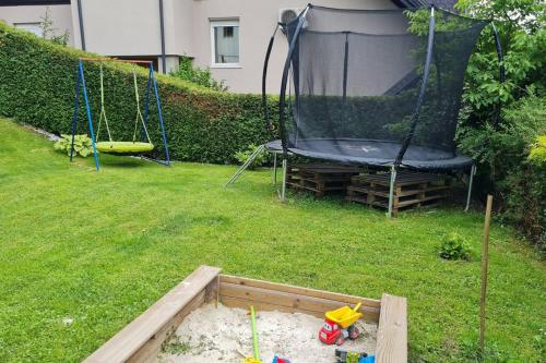 Laste mänguväljak, Apartma pri babici in Slovenj Gradec