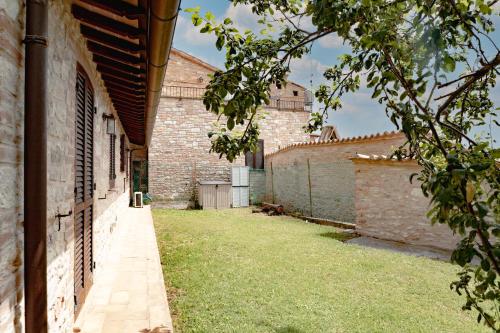 花園, 60平方米1臥室獨立屋 (阿爾卡瑟利沙漠) - 有1間私人浴室 (Rustic House con patio e giardino, Assisi centro) in 阿爾卡瑟利沙漠