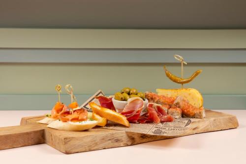 La Goleta Hotel de Mar - Adults Only - main image