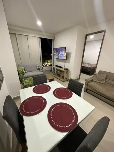 HERMOSO APARTAMENTO 2 HABITACIONES