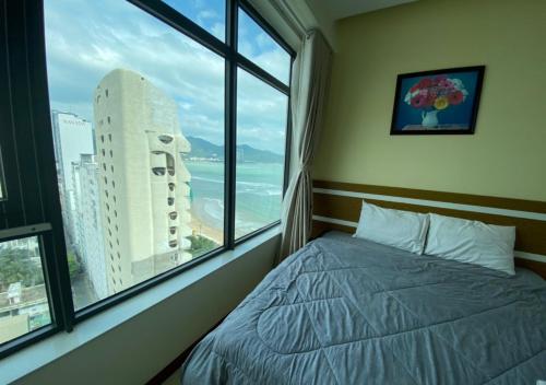 Căn hộ 2 Phòng ngủ 70m2 view xéo biển