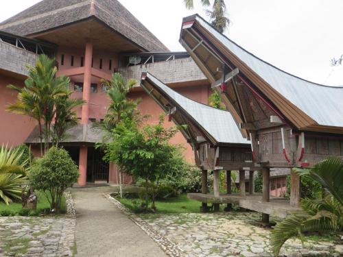 Entrance, Toraja Heritage Hotel in Rantepao