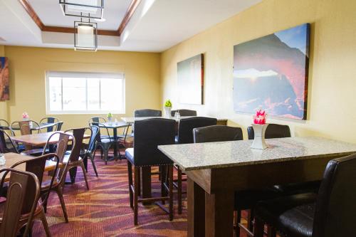 First Choice Inns at the Swell - image 9