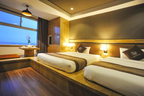 2 twin beds