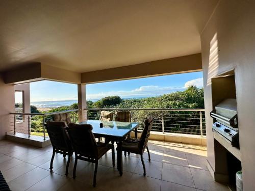 Vista, Mystique 17 in Shelly Beach