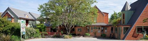 Entrance, Te Wanaka Lodge in Wanaka