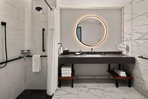 The Trade, Autograph Collection The Trade, Autograph Collection