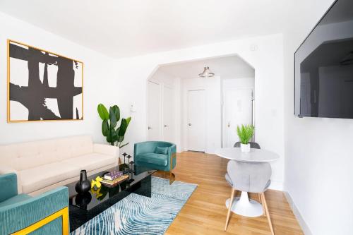 444-3F Newly renovated 1BR in Hell's Kitchen, New York (photo 6)