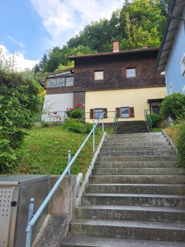 B&B Bad Reichenhall - Ferienwohnung Felsenhöhle - Bed and Breakfast Bad Reichenhall