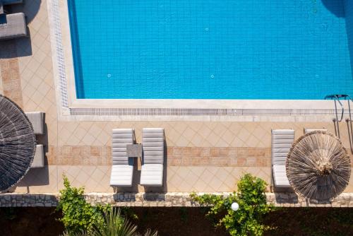Elea Suites & Residences - image 3
