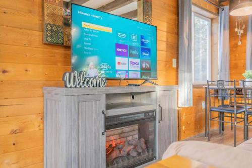 A Dry Cabin You Won't Want to Leave in College (AK)