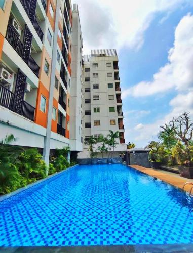 Student Castle Apartment