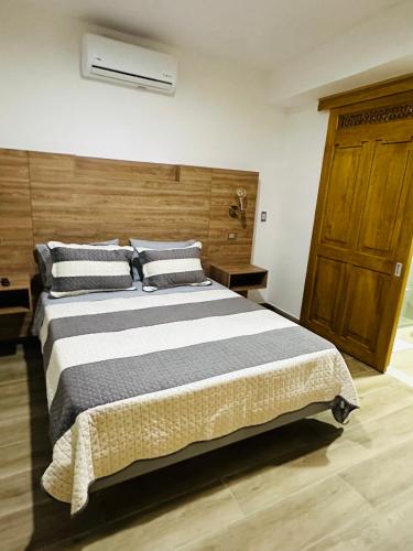 1 king bed