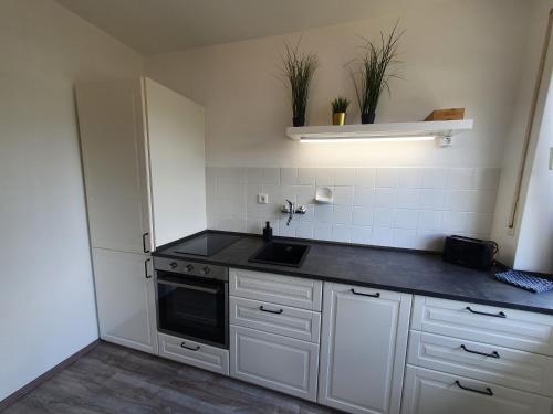 廚房, ☆ Like @ home *☆ moderne Wohnung in Oberottmarshausen ☆ Netflix in 柯尼希斯布倫