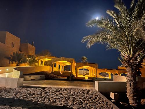 ห้องอาหาร, Deadsea OCTAGON in มาดาบา