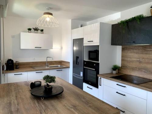 Le Cosy Flambere