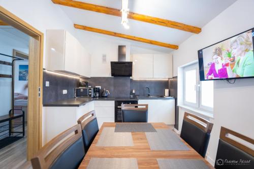 Willa Rosa-apartamenty z prywatną sauną, Szklarska Poręba (photo 2)