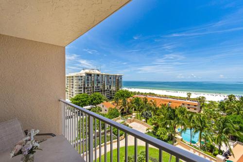 Marco Beach Ocean Suites in Marco Island (Florida)