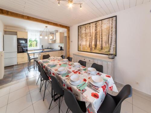Wonderful holiday home in Elsenborn with garden