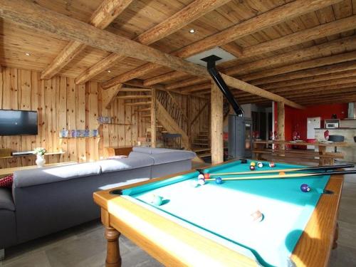 Gîte Boisset 5 pièces 12 personnes - FR-1-582-246 - image 4