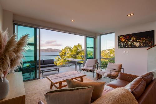 Cable Bay Luxury 1 Bedroom Surf Villa - Apartment - Cable Bay